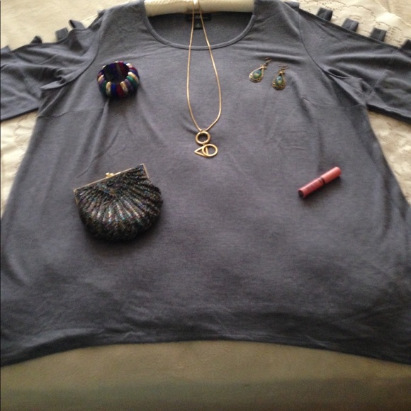 💞HP 07/03/2018 💞 PLUS LADDER BACK PULLOVER💞 - Picture 1 of 6